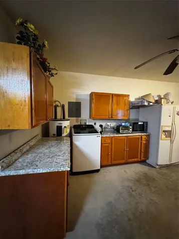 2069 Cr 317 12th Street Palacios TX 77465