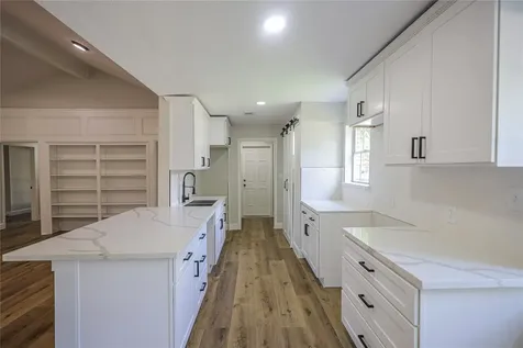 51 Sweetgum Court Lake Jackson TX 77566