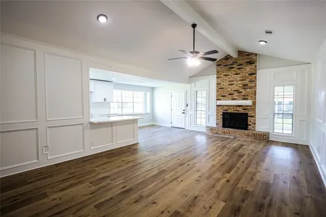 51 Sweetgum Court Lake Jackson TX 77566