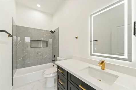 8044 Sunbury Street A Houston TX 77028