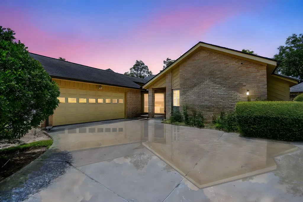 3830 E Creek Club Drive Missouri City TX 77459