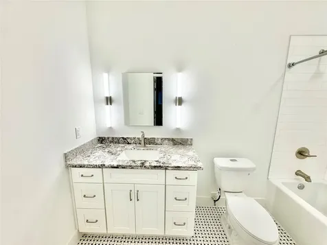 2102 Mechanic Street 101 Galveston TX 77550