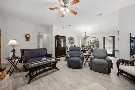 1719 Alta Vista Drive Alvin TX 77511