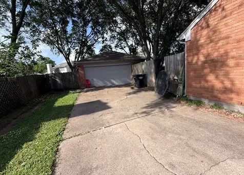 15118 Stoneyview Drive Houston TX 77083