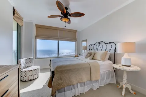 801 E Beach Drive Bc0908 Galveston TX 77550