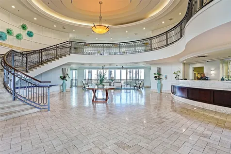 801 E Beach Drive Bc0908 Galveston TX 77550
