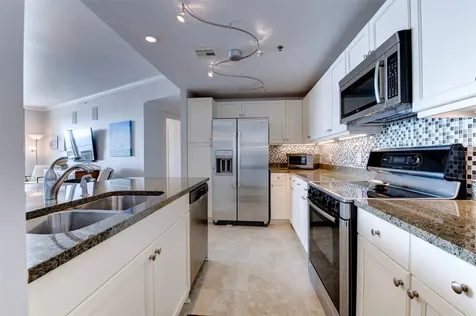 801 E Beach Drive Bc0908 Galveston TX 77550