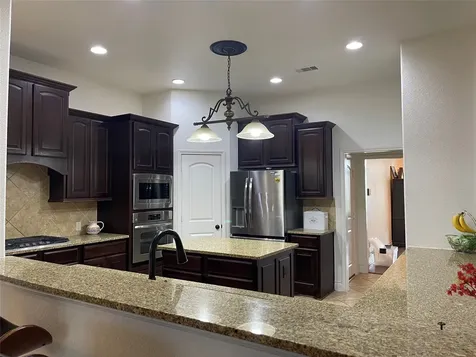 730 Cumberland Ridge Lane League City TX 77573