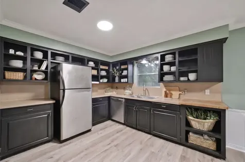 5007 W Plum Street Pearland TX 77581