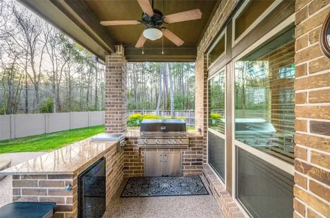 5802 Vineyard Creek Lane Porter TX 77365