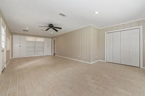 1011 W 41st Street Houston TX 77018