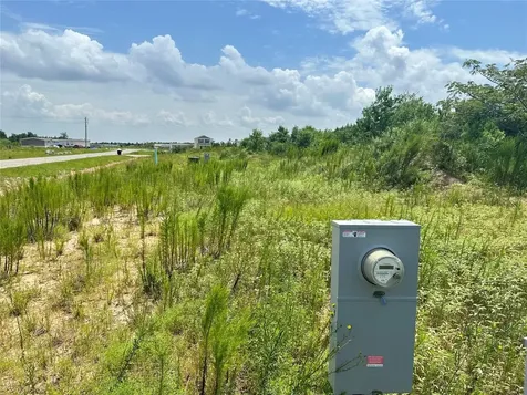 1195 Road 5705 Cleveland TX 77327
