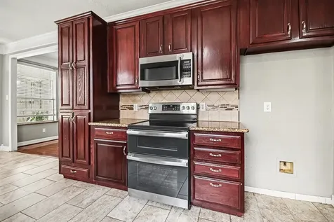 54 Parsley Court Lake Jackson TX 77566