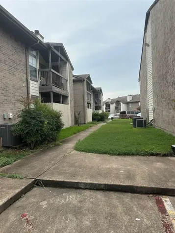12615 Brookglade Circle 5 Houston TX 77099