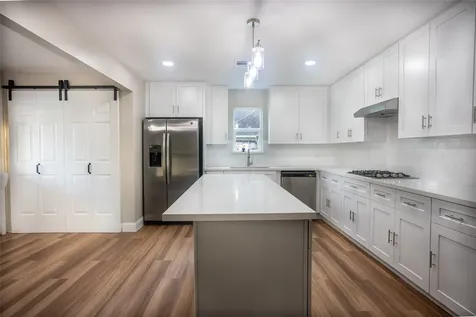 5119 Green Springs Drive Houston TX 77066