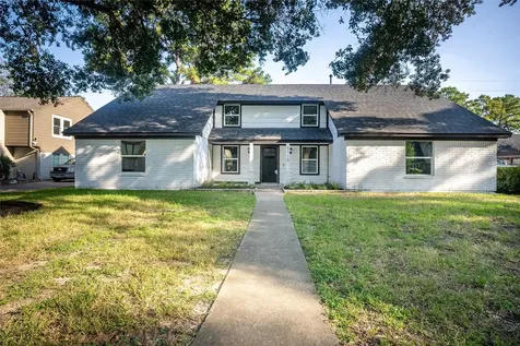 5119 Green Springs Drive Houston TX 77066