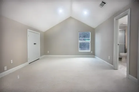 5119 Green Springs Drive Houston TX 77066
