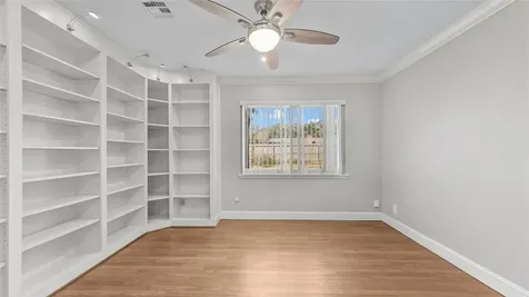 11002 Renwick Drive Houston TX 77096