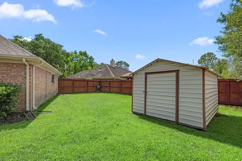 3826 Pin Oak Drive N Pearland TX 77581