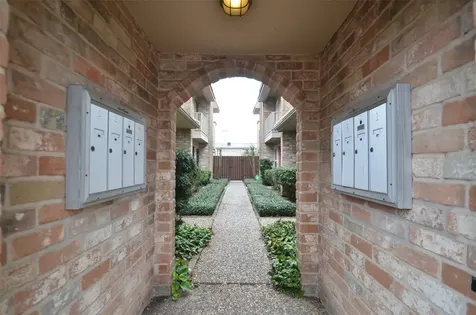 5524 Beverlyhill Street 2 Houston TX 77056