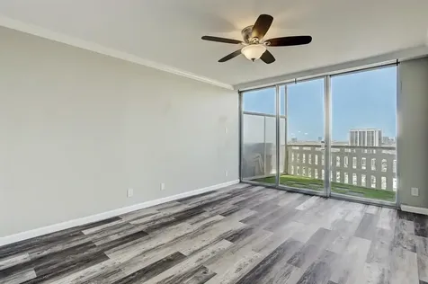 2016 Main Street 2204 Houston TX 77002