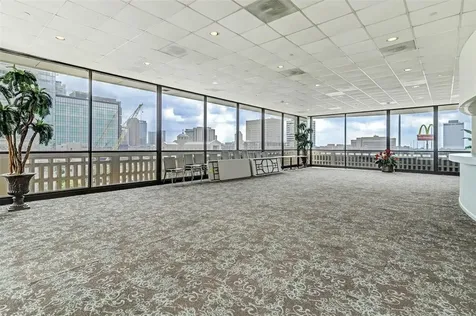2016 Main Street 2204 Houston TX 77002