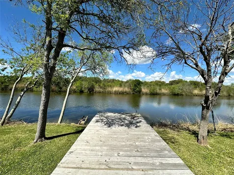1910 Duncan Drive Oyster Creek TX 77541