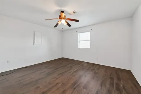 1910 Duncan Drive Oyster Creek TX 77541