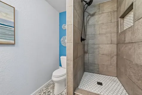 1910 Duncan Drive Oyster Creek TX 77541