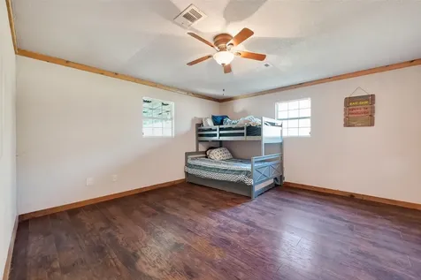 1910 Duncan Drive Oyster Creek TX 77541