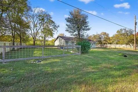 1910 Duncan Drive Oyster Creek TX 77541