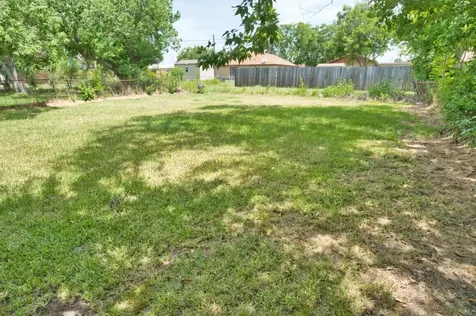 1806 N Avenue N Freeport TX 77541