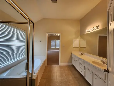 4100 Blossom Street Houston TX 77007