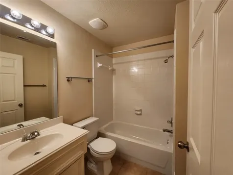 4100 Blossom Street Houston TX 77007