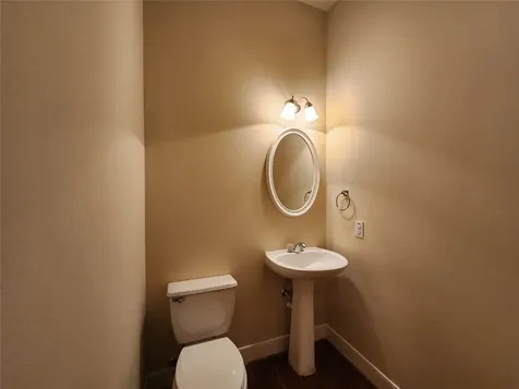 4100 Blossom Street Houston TX 77007
