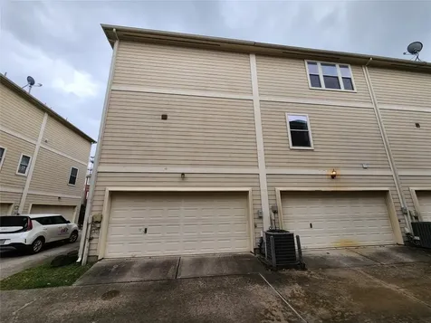 4100 Blossom Street Houston TX 77007