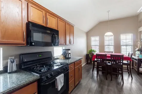 3907 Bridgeberry Court College Station TX 77845