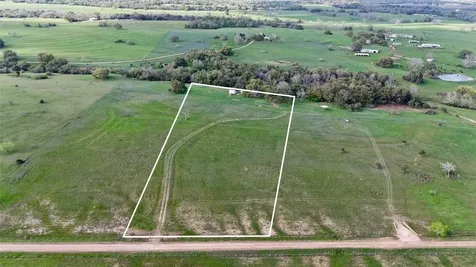 494 County Road 217c Schulenburg TX 78956