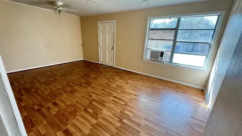 116 W Mahan Street Richwood TX 77531