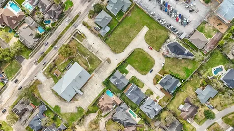 1202 Hilshire Villa Drive Hilshire Village TX 77055