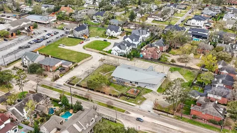 1202 Hilshire Villa Drive Hilshire Village TX 77055