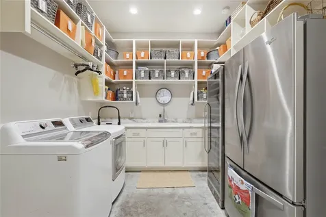 318 Little Dove Livingston TX 77351
