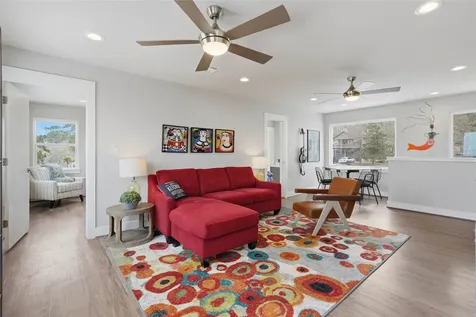 318 Little Dove Livingston TX 77351