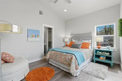 318 Little Dove Livingston TX 77351