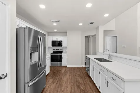 6023 Shady Manor Drive Katy TX 77449