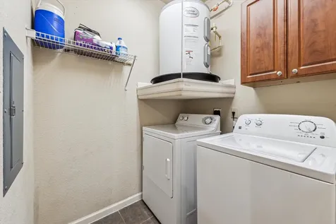 1711 Old Spanish Trail 222 Houston TX 77054
