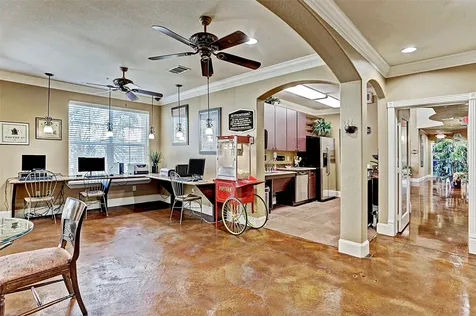1711 Old Spanish Trail 222 Houston TX 77054