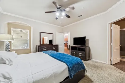 1711 Old Spanish Trail 222 Houston TX 77054