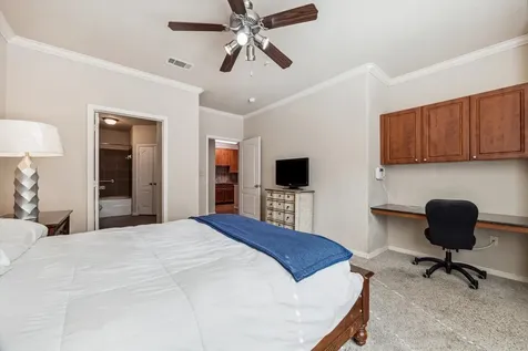 1711 Old Spanish Trail 222 Houston TX 77054