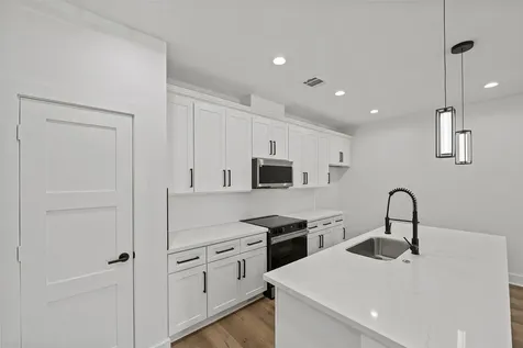 8417 Venus Street A Houston TX 77088